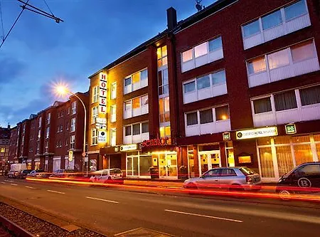 Hotel Senator 3*